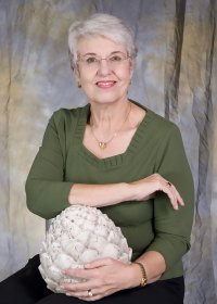 Judy H. Wright aka Auntie Artichoke, pet grief coach, loss of a pet, pet loss, death of a pet, Montana, loss of a dog, death of a beloved pet, do pets go to heaven, love pets, pet quotes, pet stories,